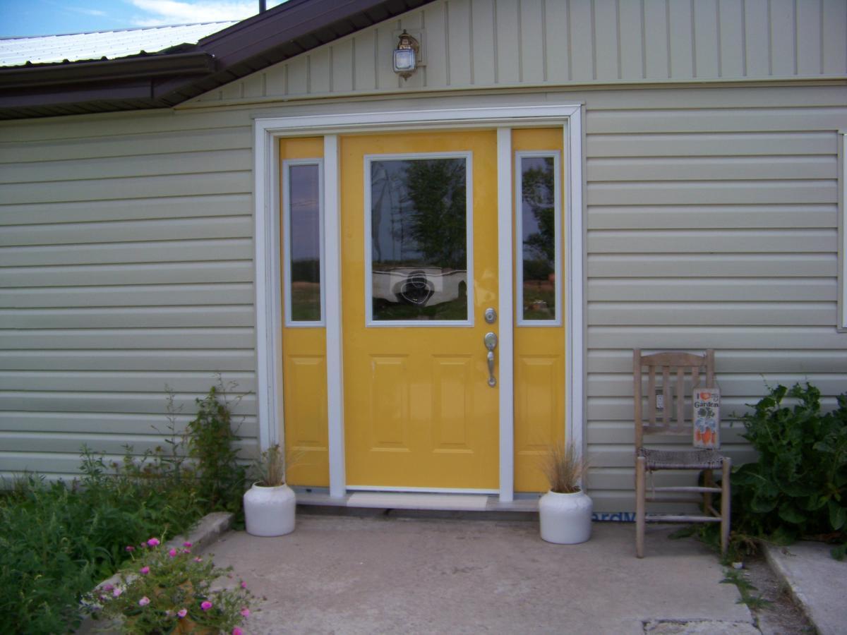 Moon Gate Guest House Whitemouth 外观 照片