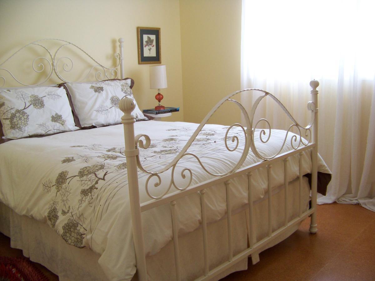 Moon Gate Guest House Whitemouth 外观 照片